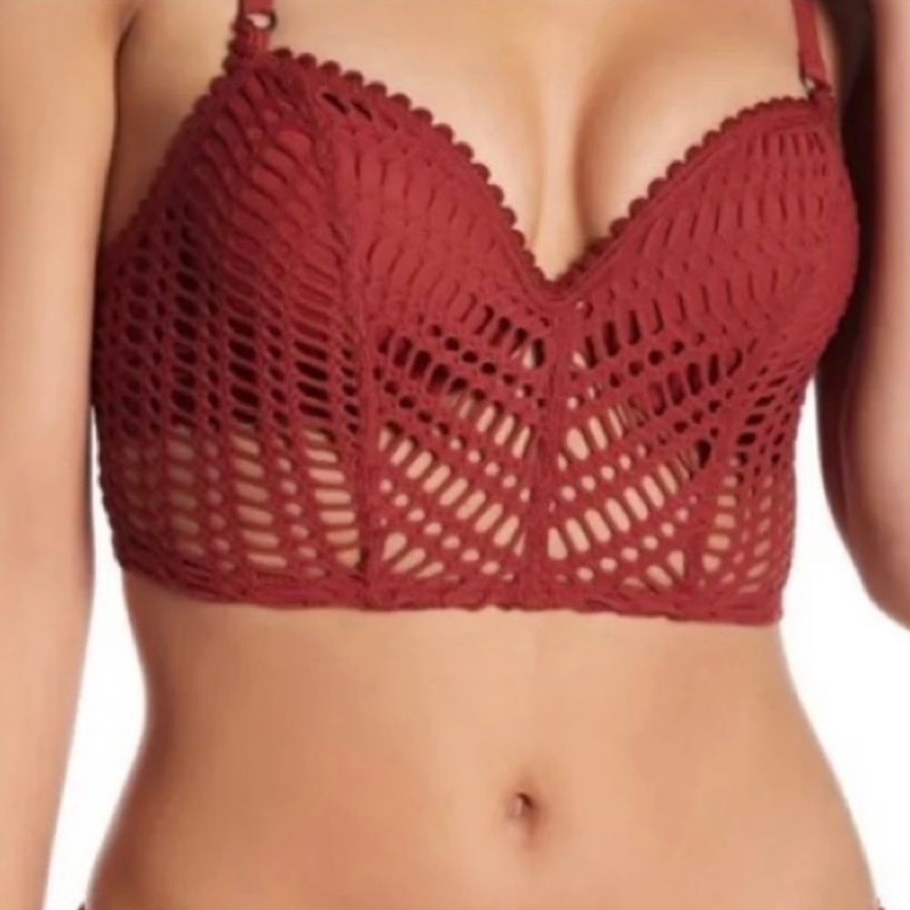 Robin Piccone bikini top
